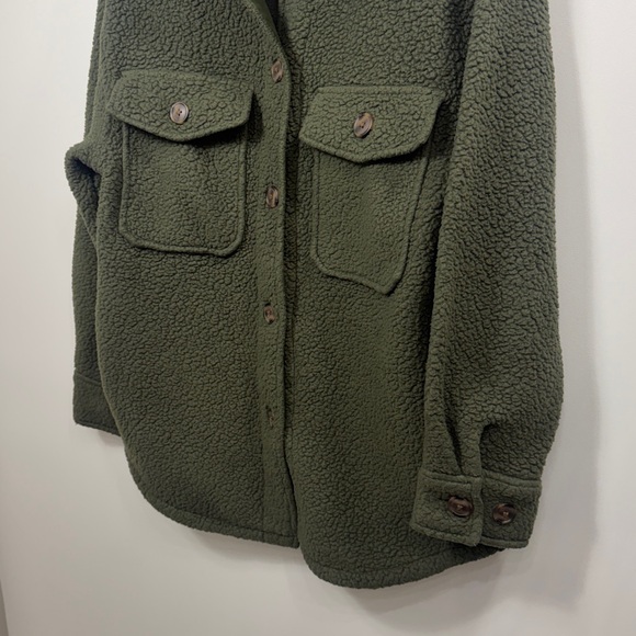 Patagonia Women’s Retro Pile Shacket size Small.Green - Picture 3 of 10